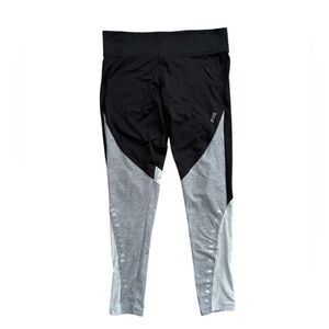🛍️3 for $25🛍️ PINK Victoria's Secret Black and Gray Leggings